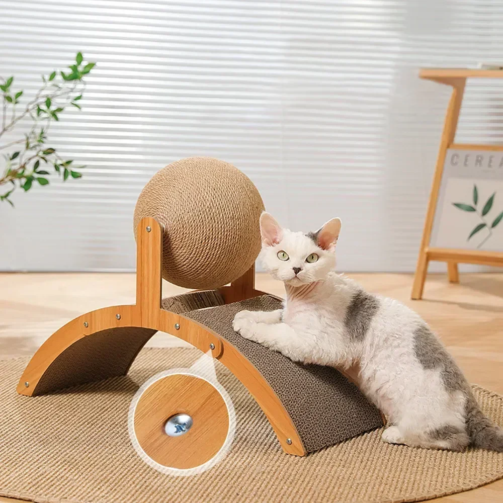Rascador de Madera y Sisal para Gatos con Pelota Interactiva